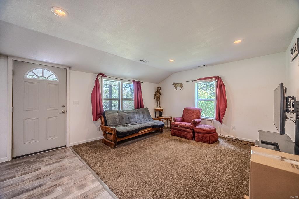 25402 Grindstone Road Property Photo 11