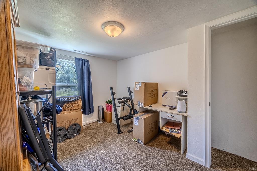 25402 Grindstone Road Property Photo 13