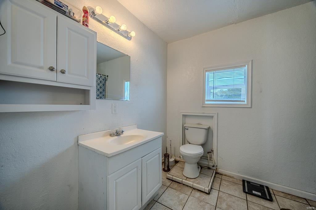 25402 Grindstone Road Property Photo 16