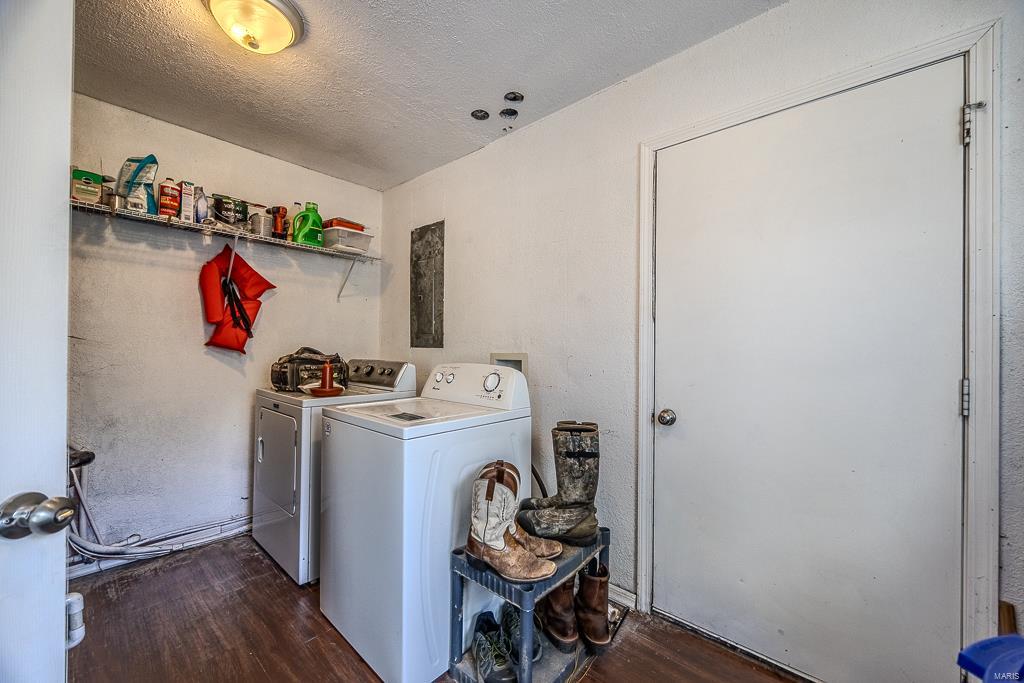 25402 Grindstone Road Property Photo 17