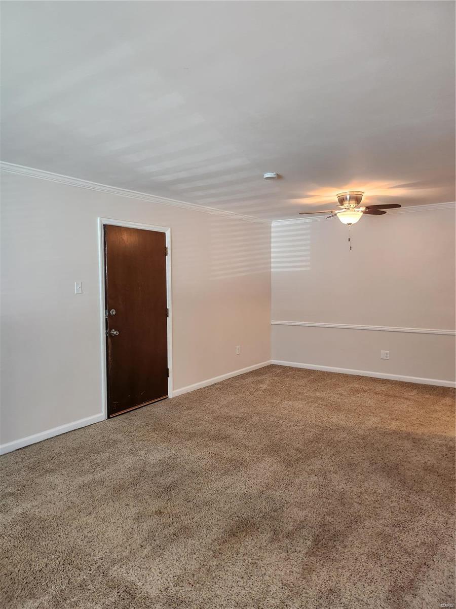 10123 Sakura Drive C Property Photo 4