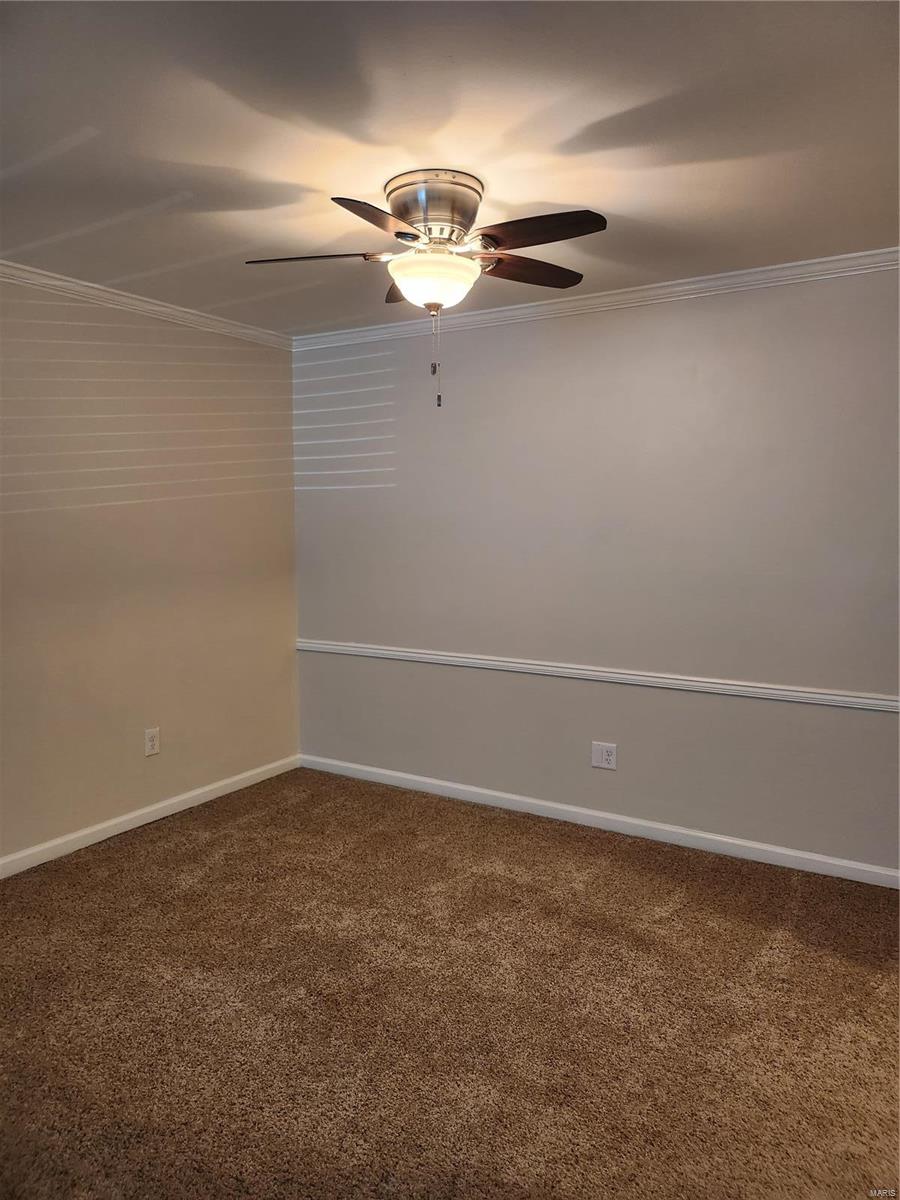 10123 Sakura Drive C Property Photo 6