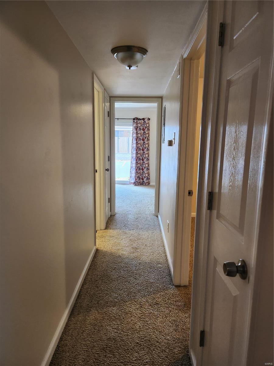 10123 Sakura Drive C Property Photo 13
