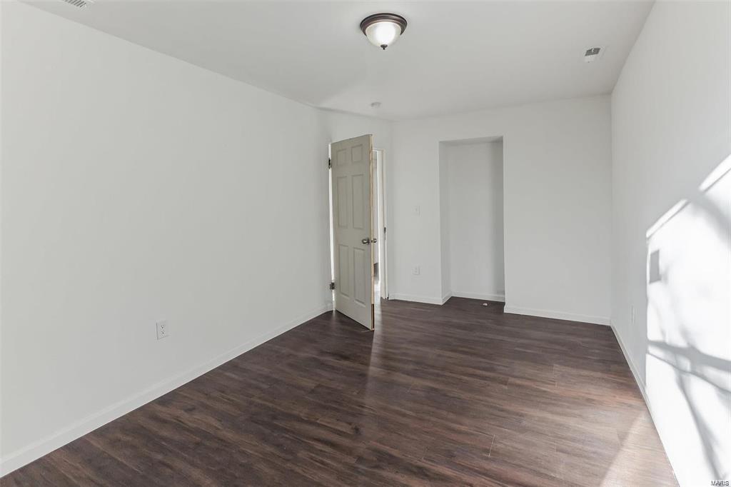 3710 Bamberger Avenue Property Photo 10