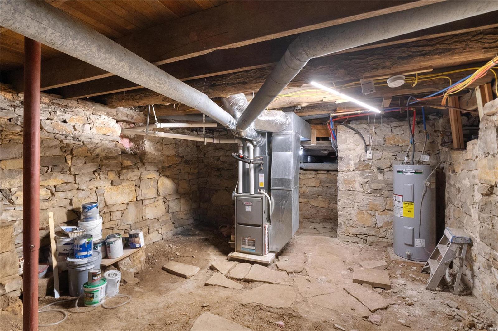 1137 Main Street Property Photo 18