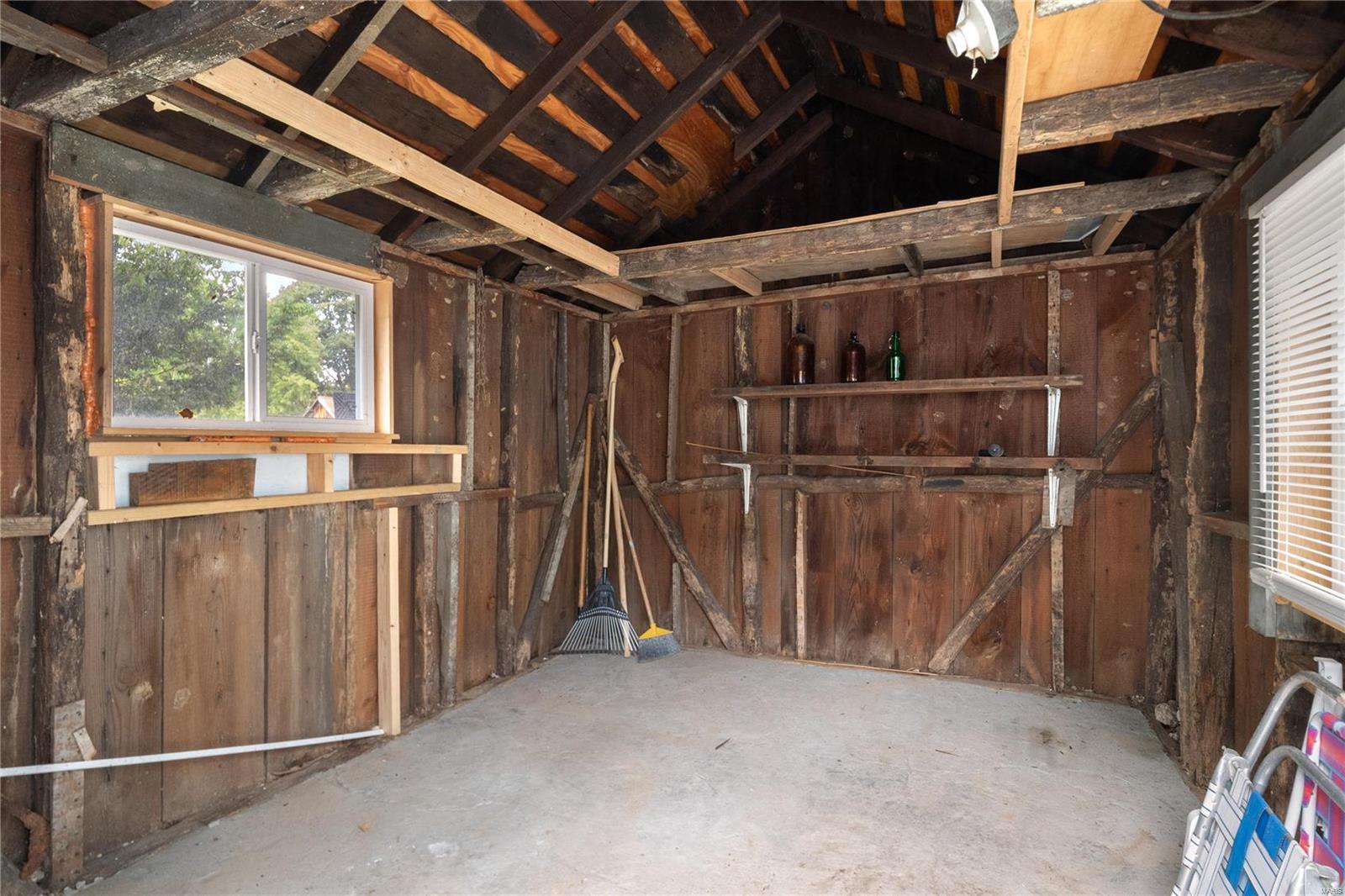 1137 Main Street Property Photo 20
