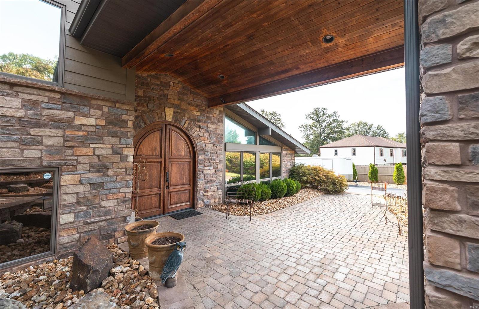 10010 Edmondson Hills Dr Property Photo 40