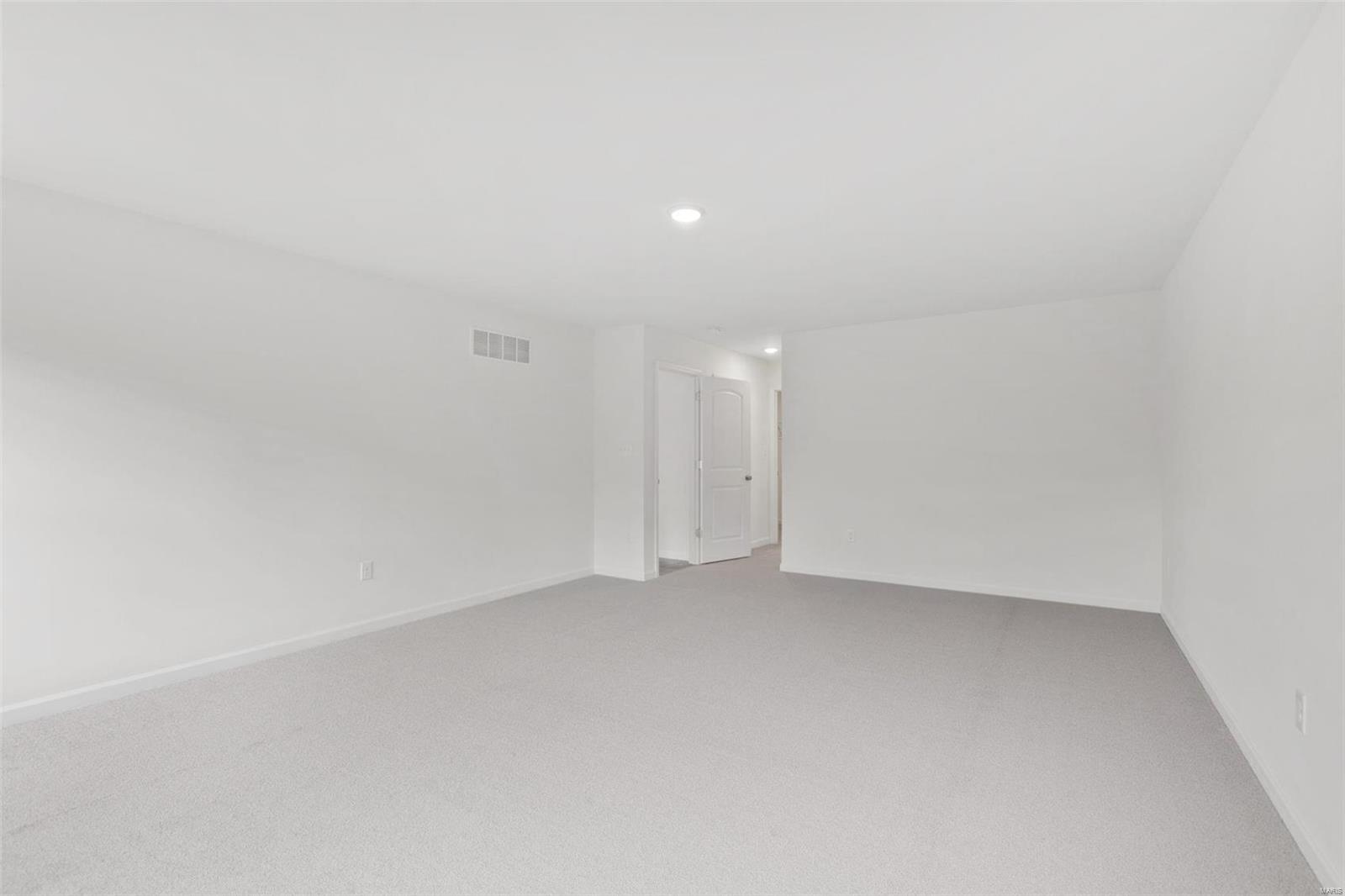 1421 Bloomfield Drive Property Photo 10