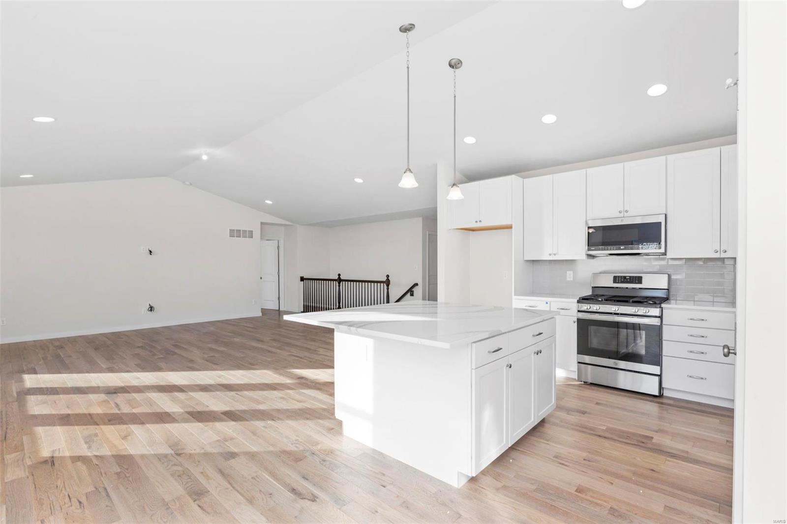 1421 Bloomfield Drive Property Photo 18
