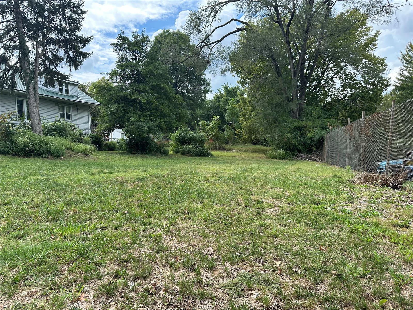 9821 Perrin Avenue Property Photo