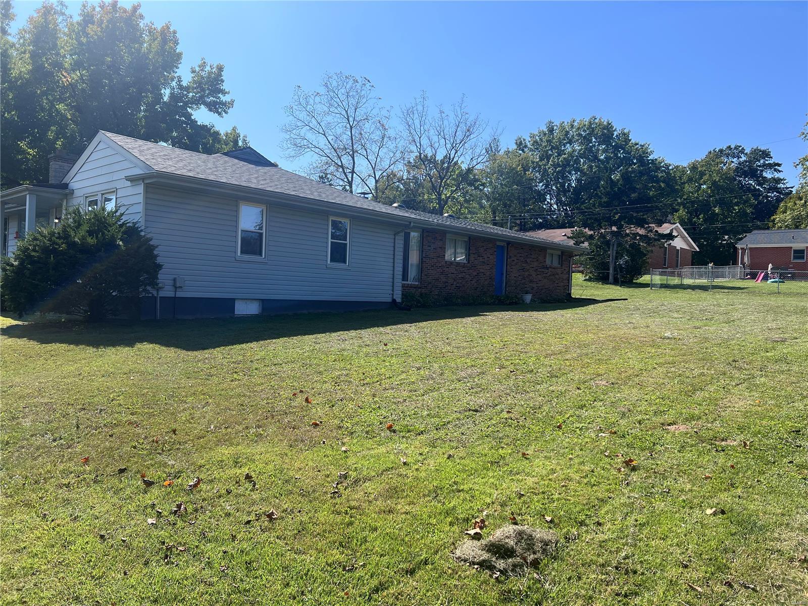 9341 Werkdale Drive Property Photo 11