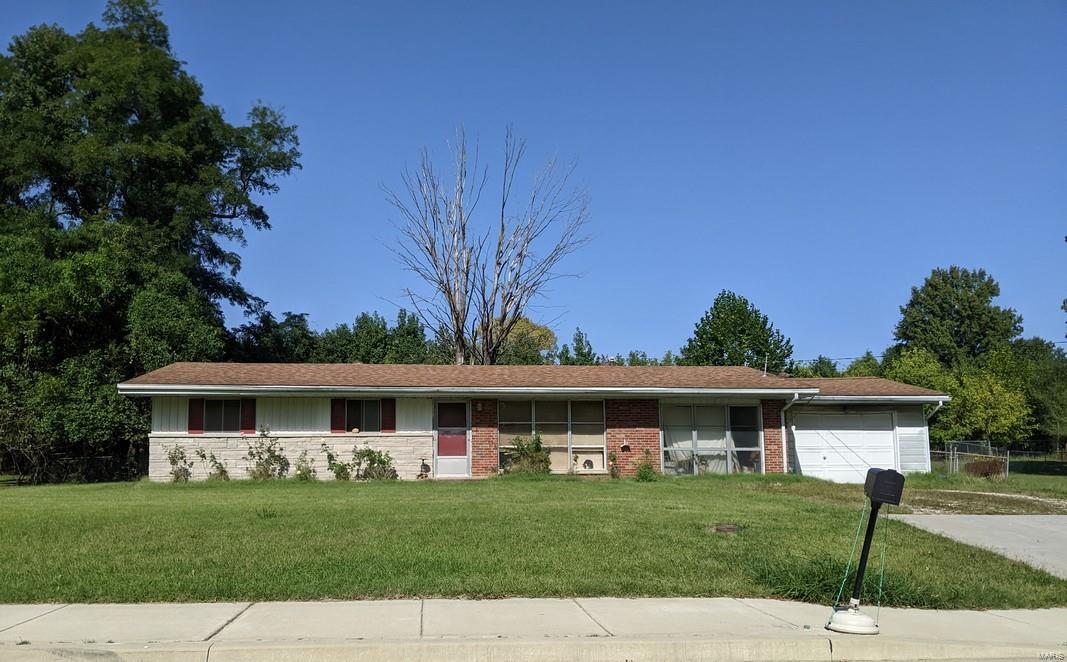 327 Pleasant Ridge Road Property Photo 1