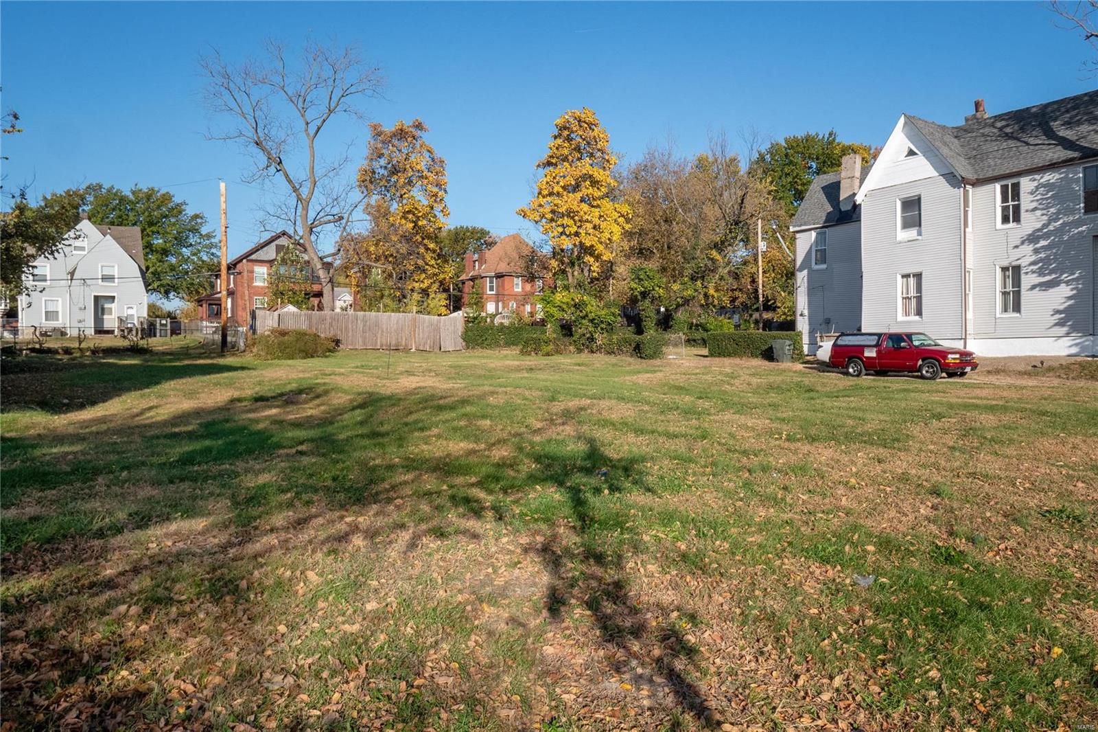 1039 Goodfellow Boulevard Property Photo 4