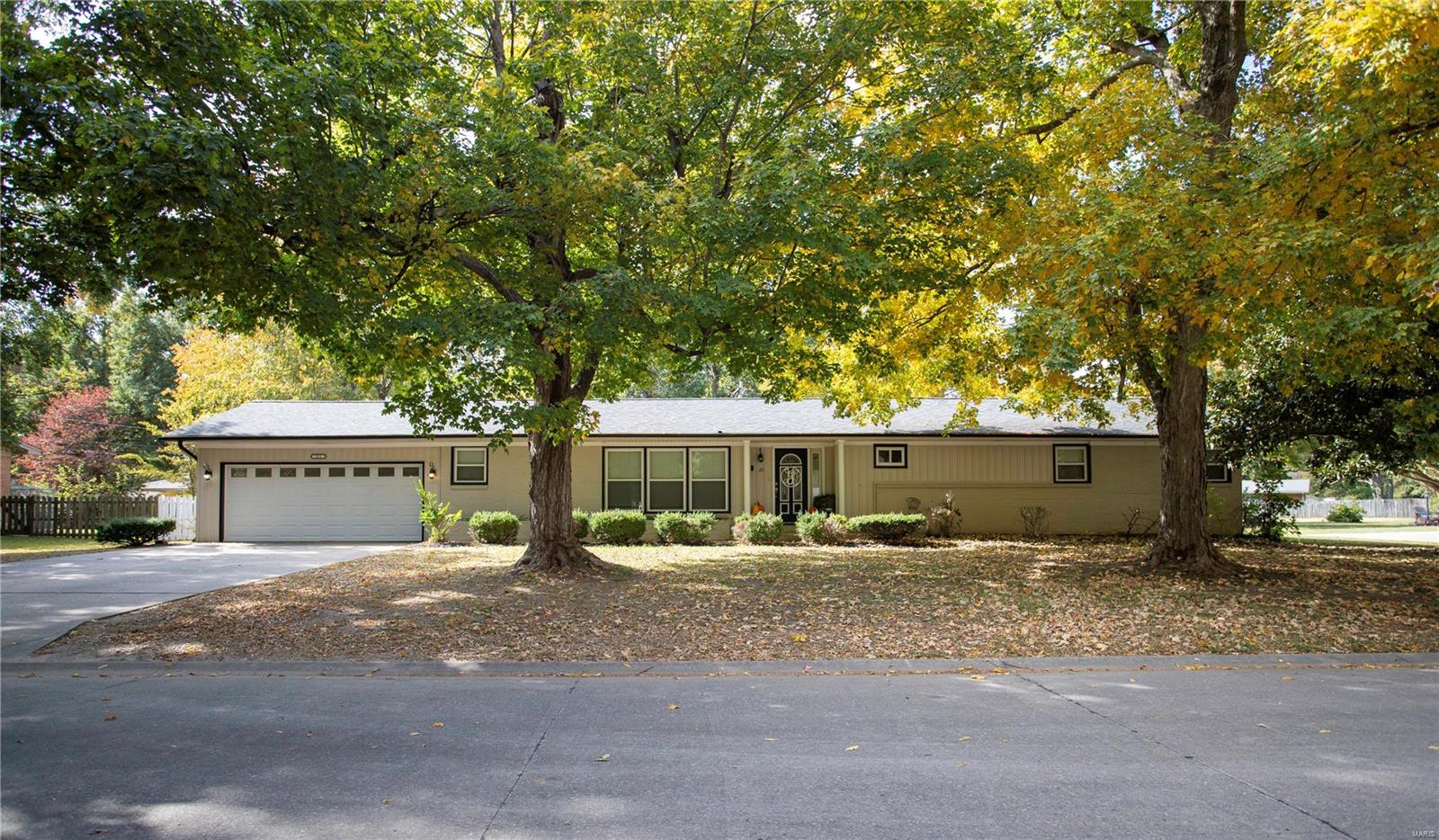 211 Kramer Dr Property Photo 1