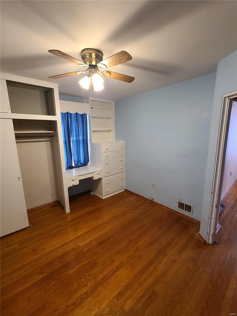 2406 Grand Avenue Property Photo 12