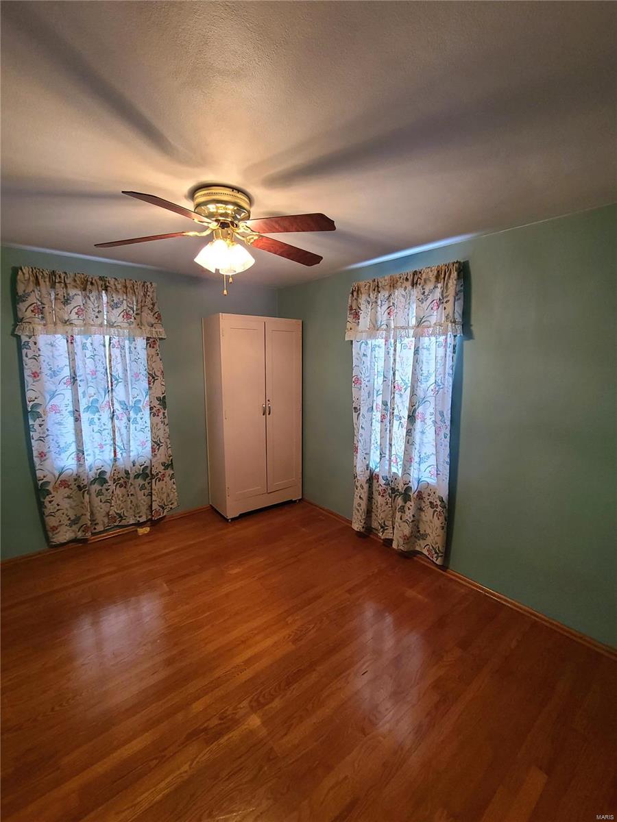 2406 Grand Avenue Property Photo 14