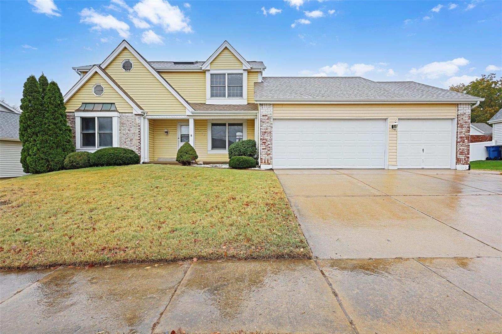 2709 Storm Lake Drive Property Photo 1