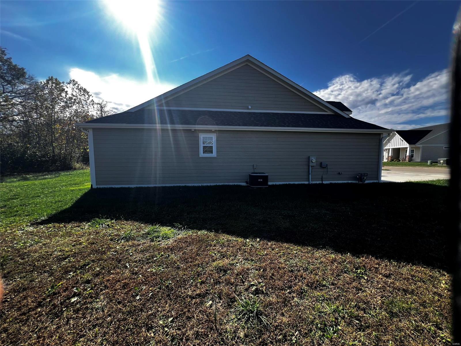 2111 Esker Trail Property Photo 3