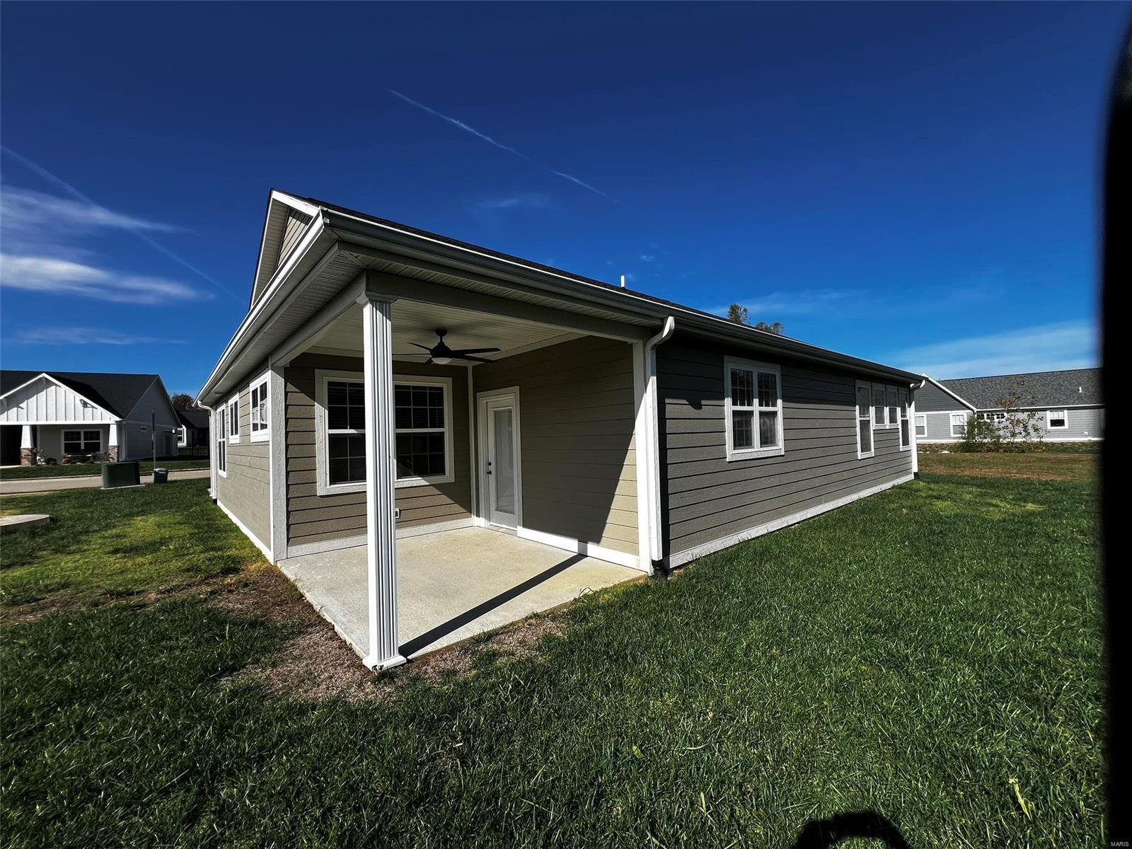 2111 Esker Trail Property Photo 6
