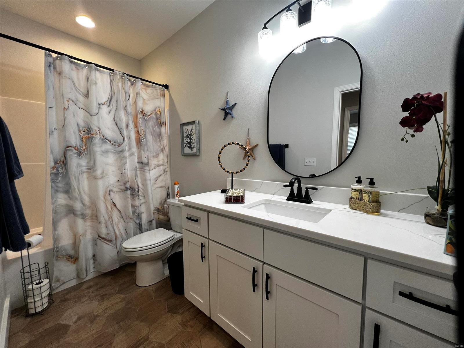 2111 Esker Trail Property Photo 20