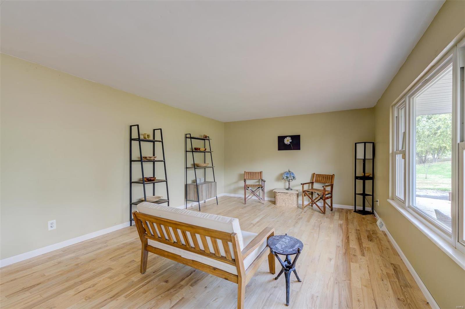 1221 Birdie Hills Road Property Photo 5