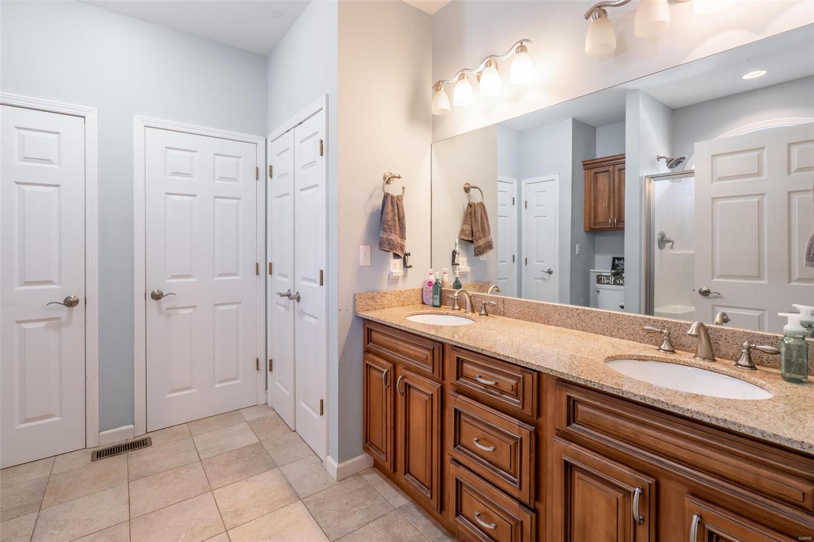 810 Wayne Route V Property Photo 24
