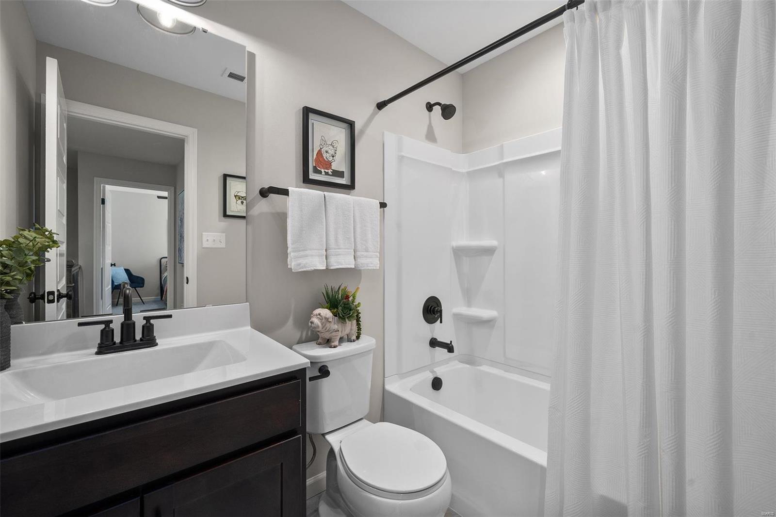 859 Woodbridge Way Property Photo 22