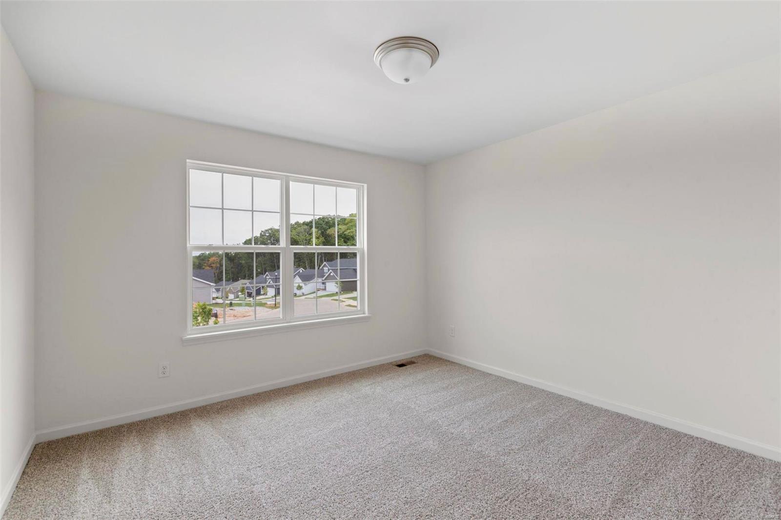 3139 White Pine Drive Property Photo 16