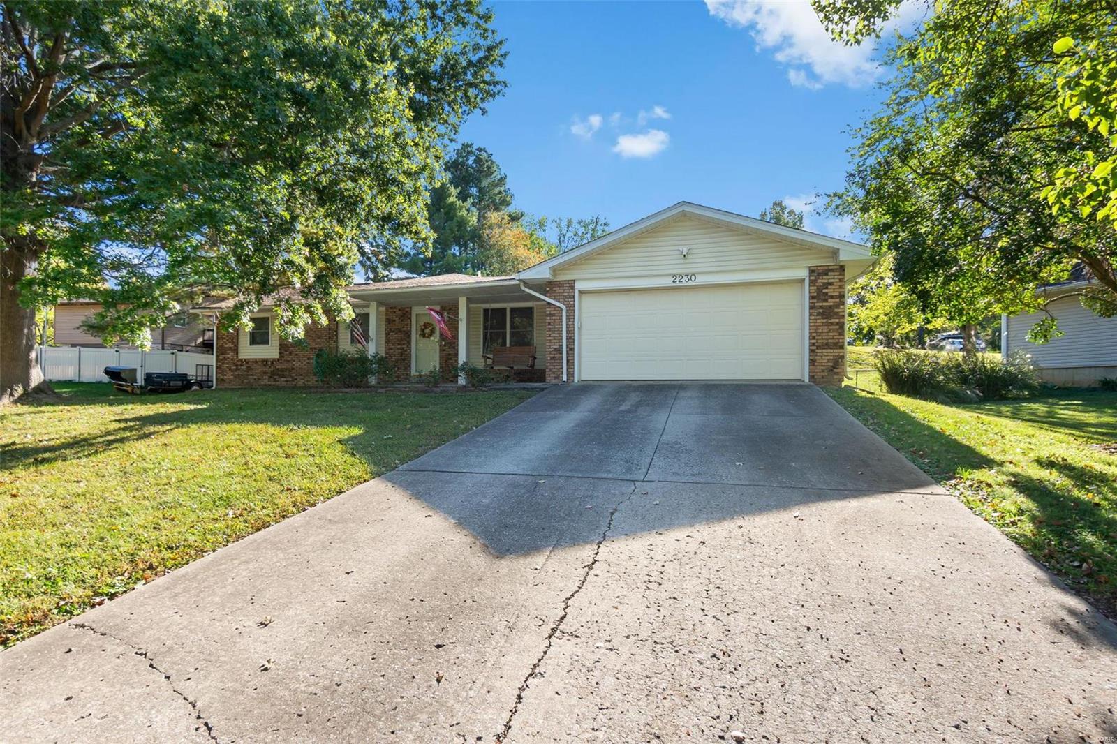 2230 Kent Drive Property Photo 2