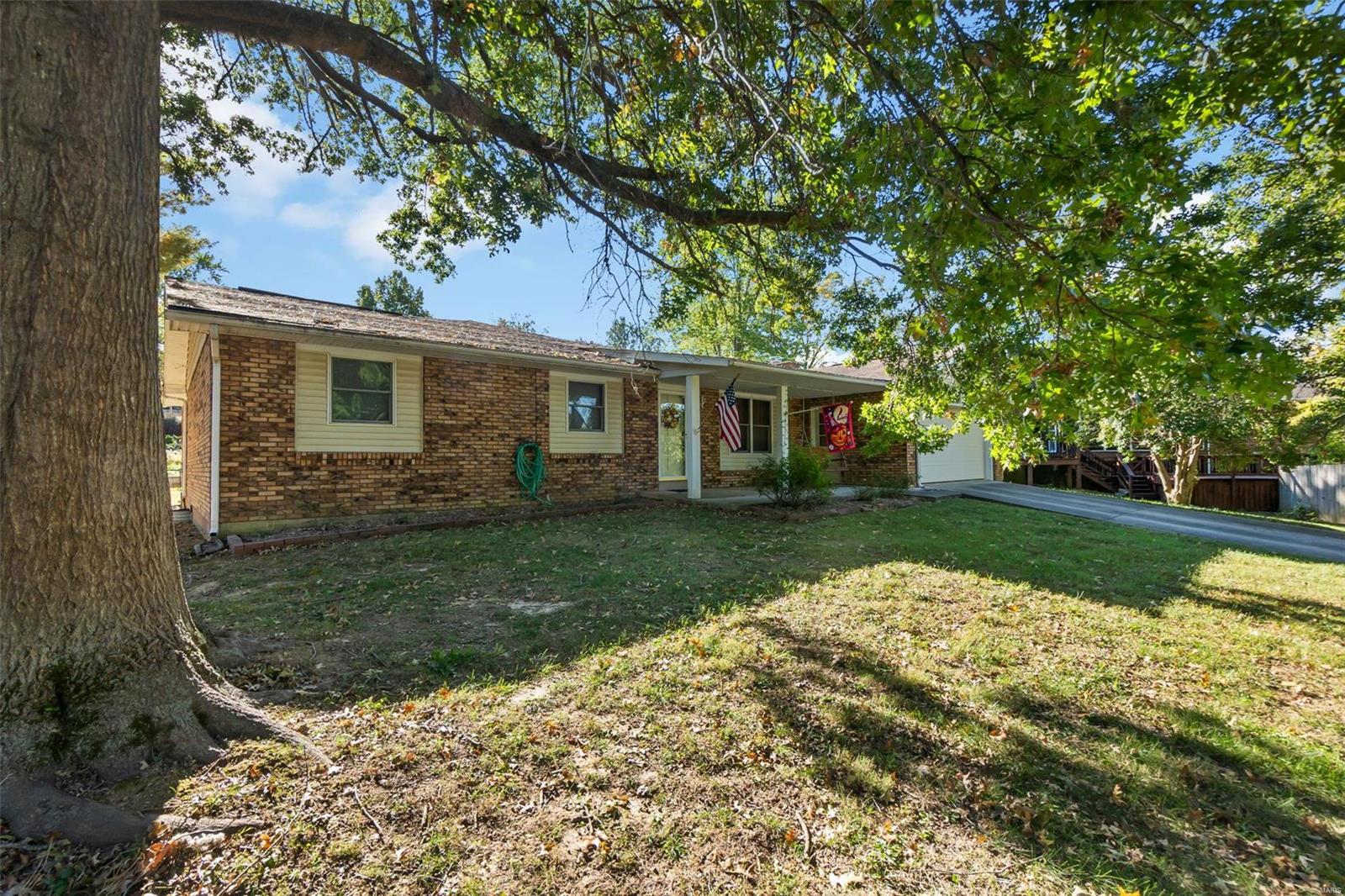 2230 Kent Drive Property Photo 3