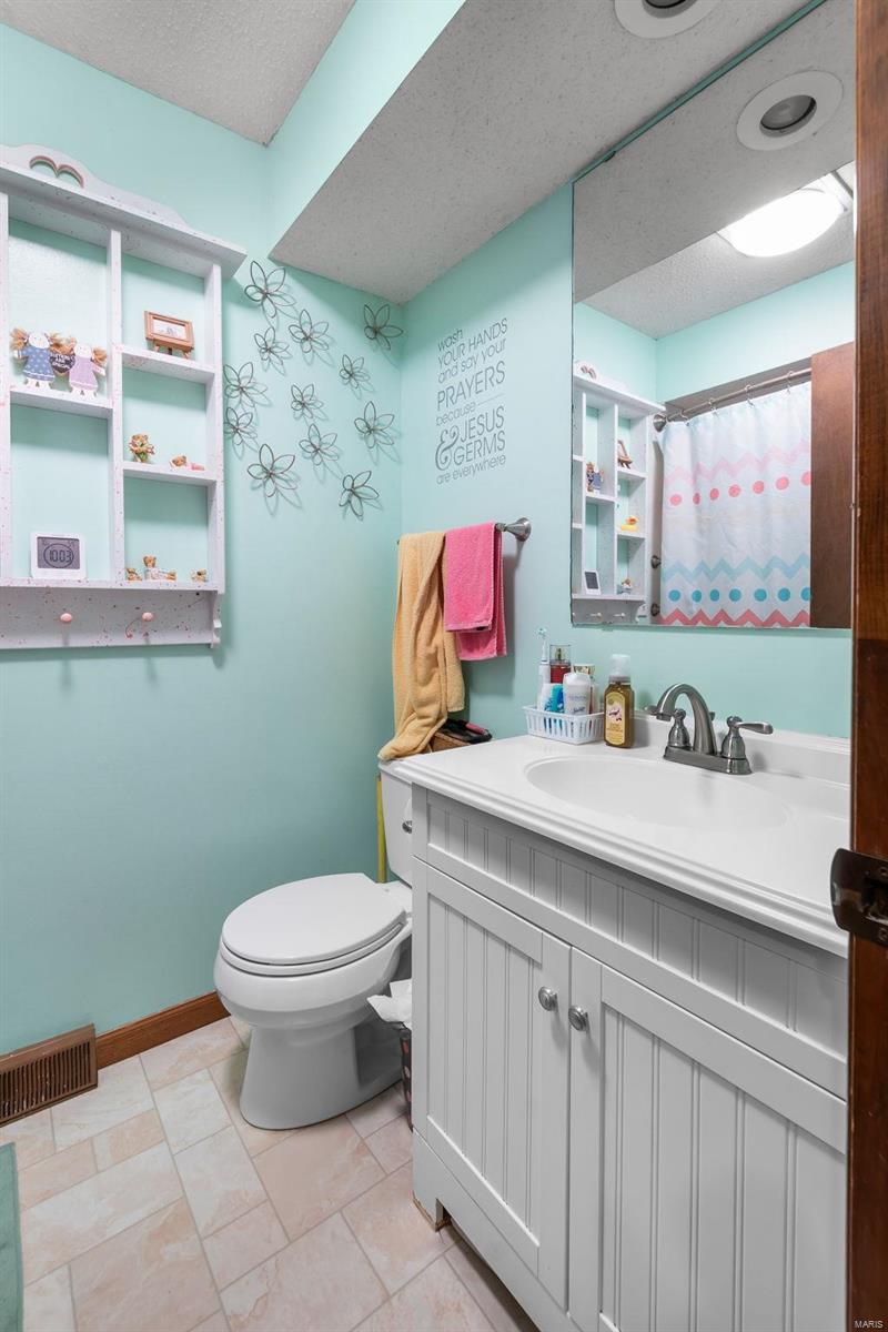 2230 Kent Drive Property Photo 16