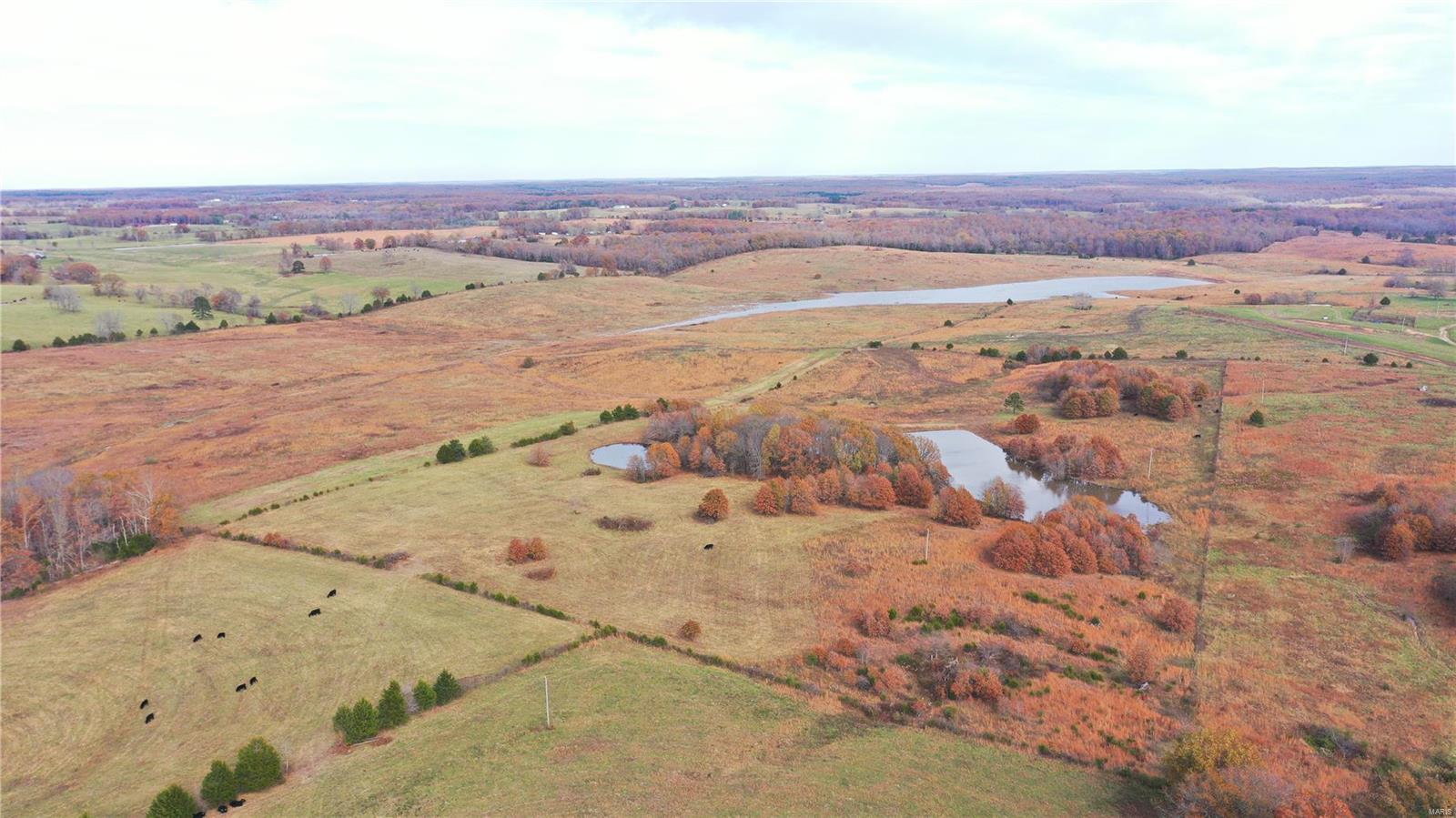 7256 Highway K Property Photo 2