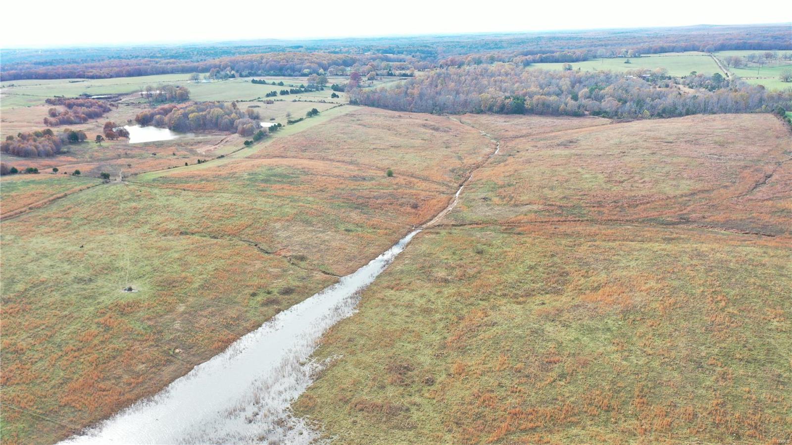 7256 Highway K Property Photo 4