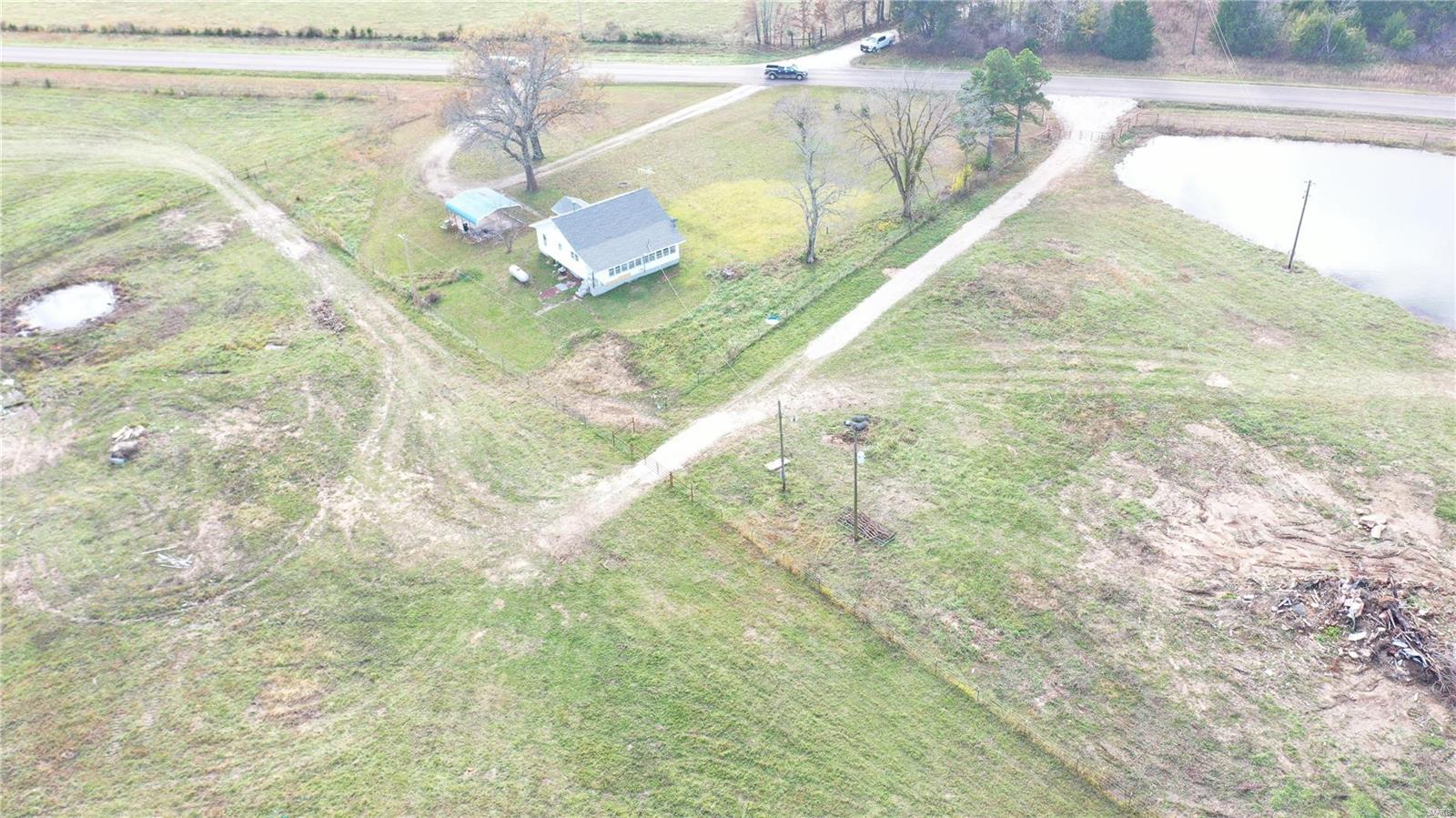 7256 Highway K Property Photo 10
