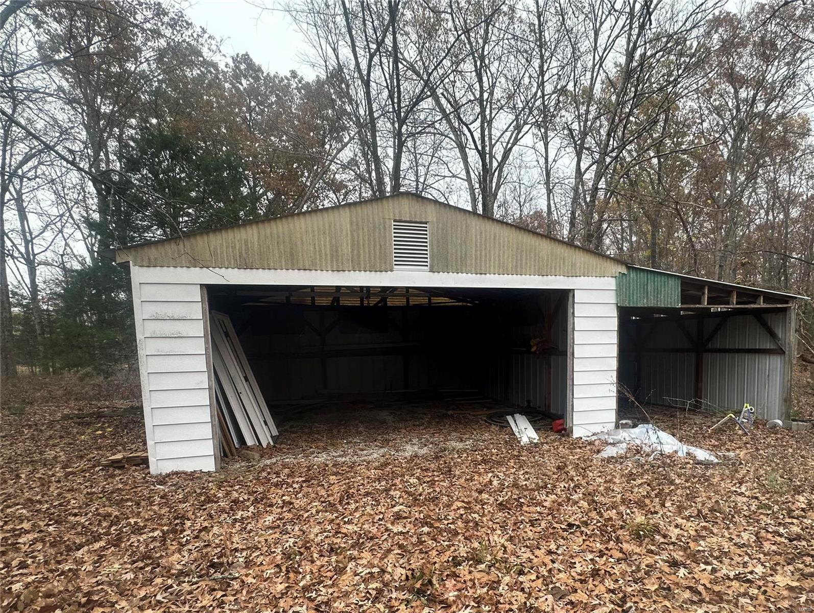 18602 N Highway Property Photo 11
