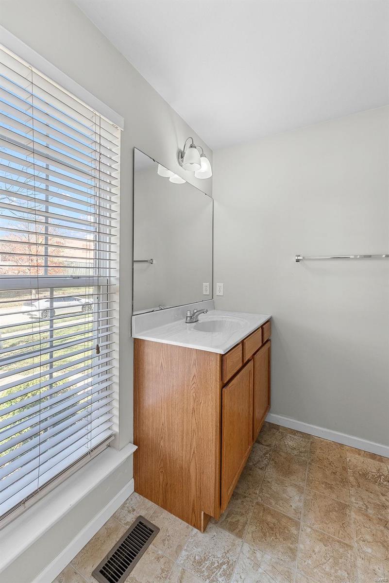 476 Coachgate Court Property Photo 17