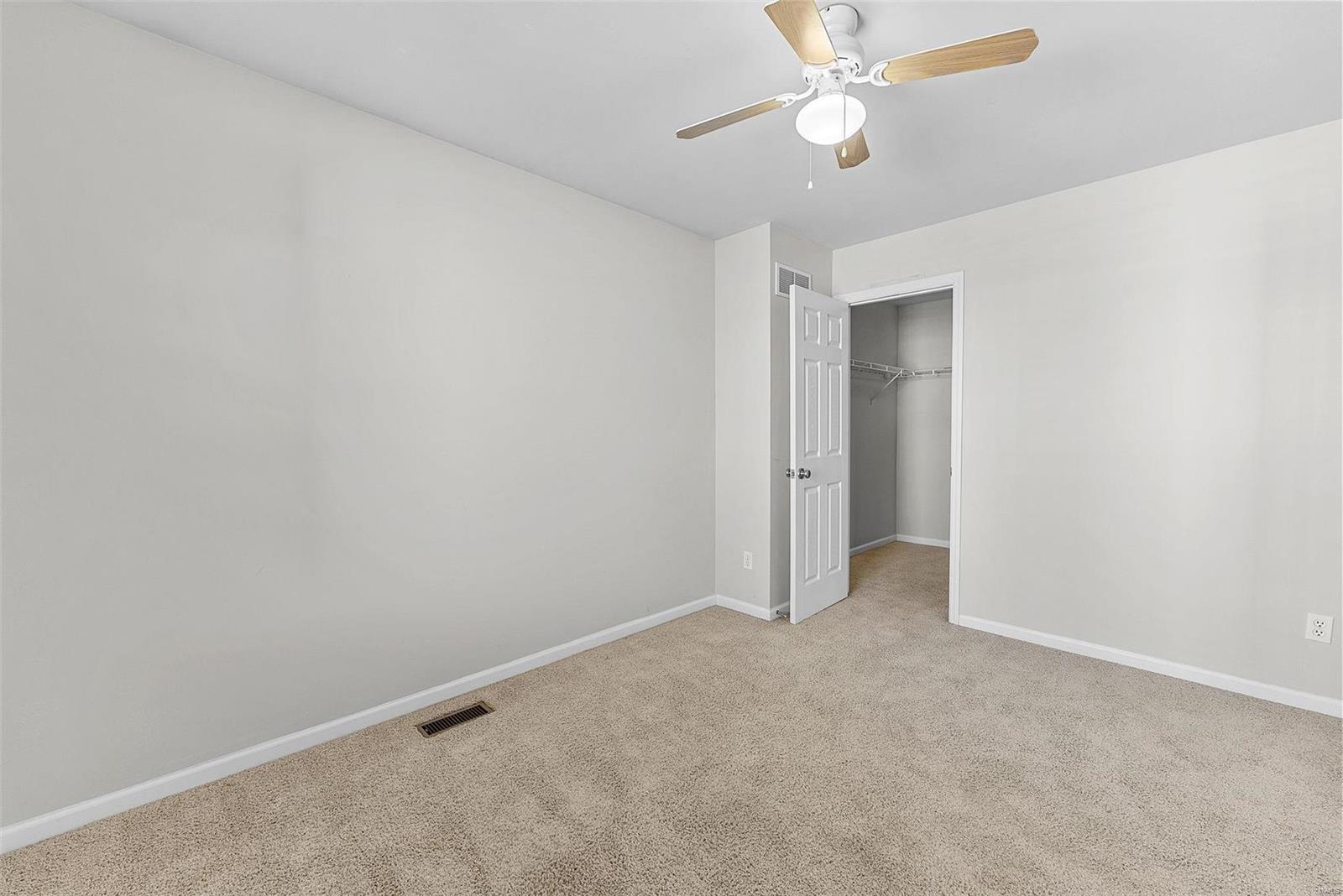 476 Coachgate Court Property Photo 22