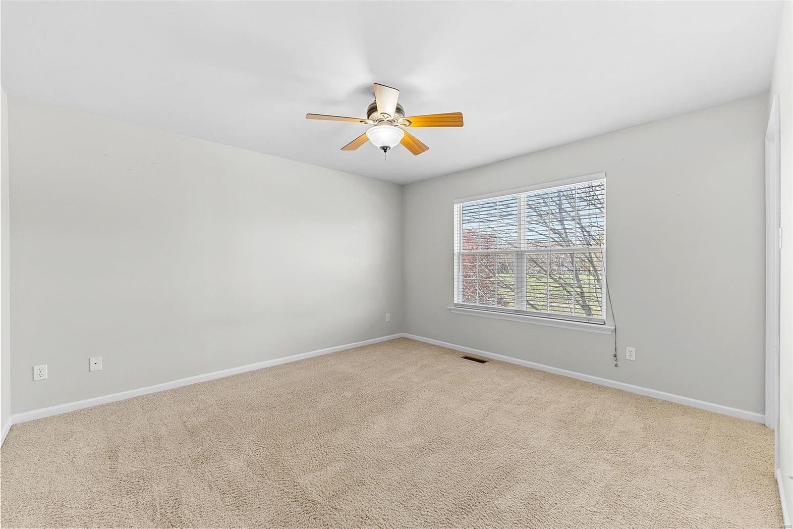 476 Coachgate Court Property Photo 23