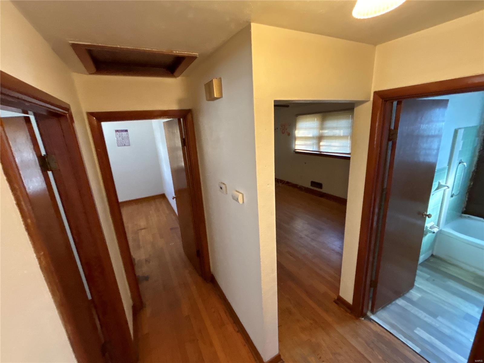 9705 Winkler Drive Property Photo 11