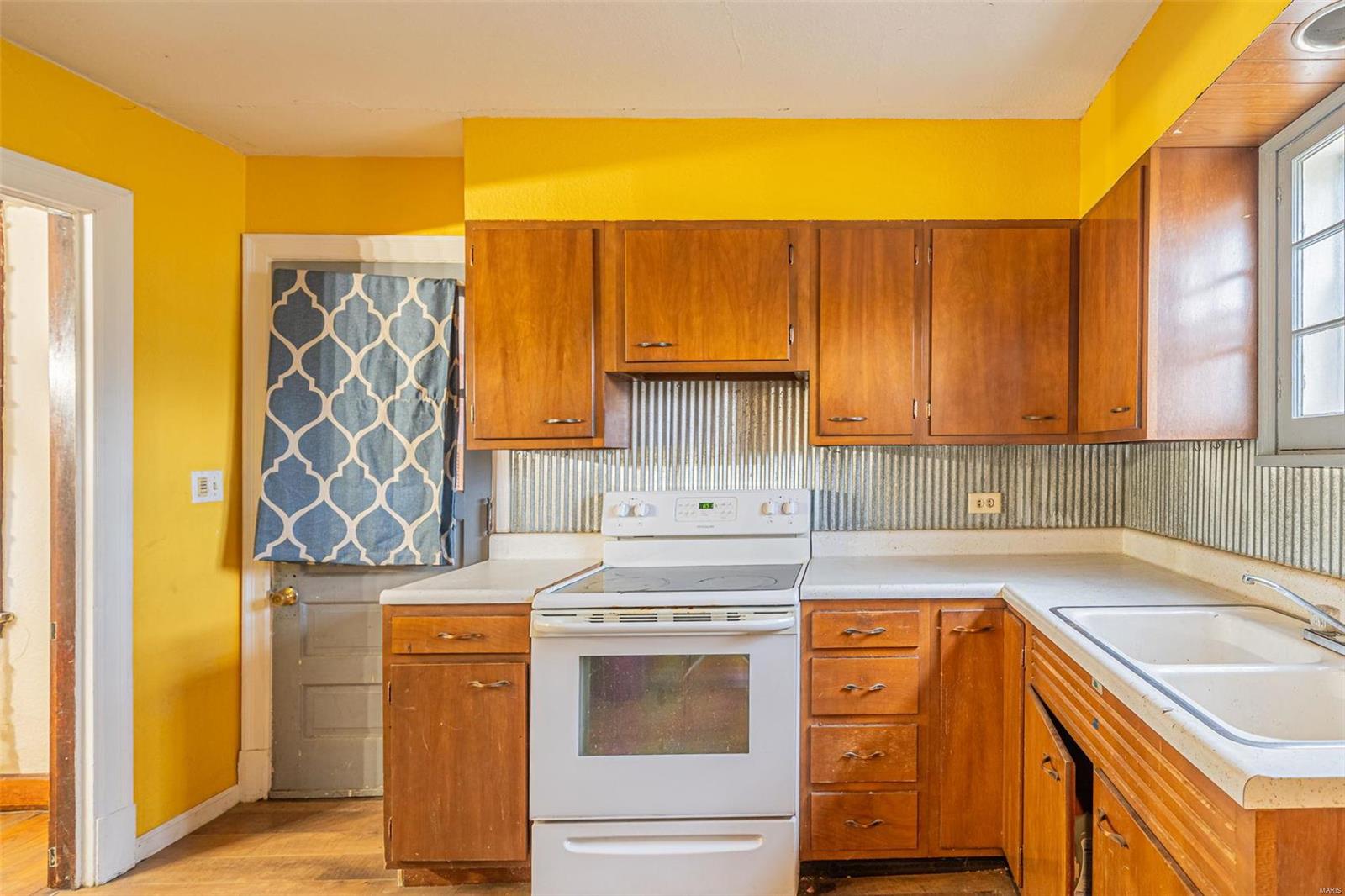 455 Grant Street Property Photo 6