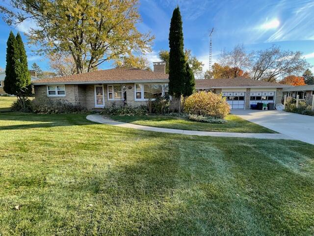 555 Laurel Heights Dr Property Photo 1