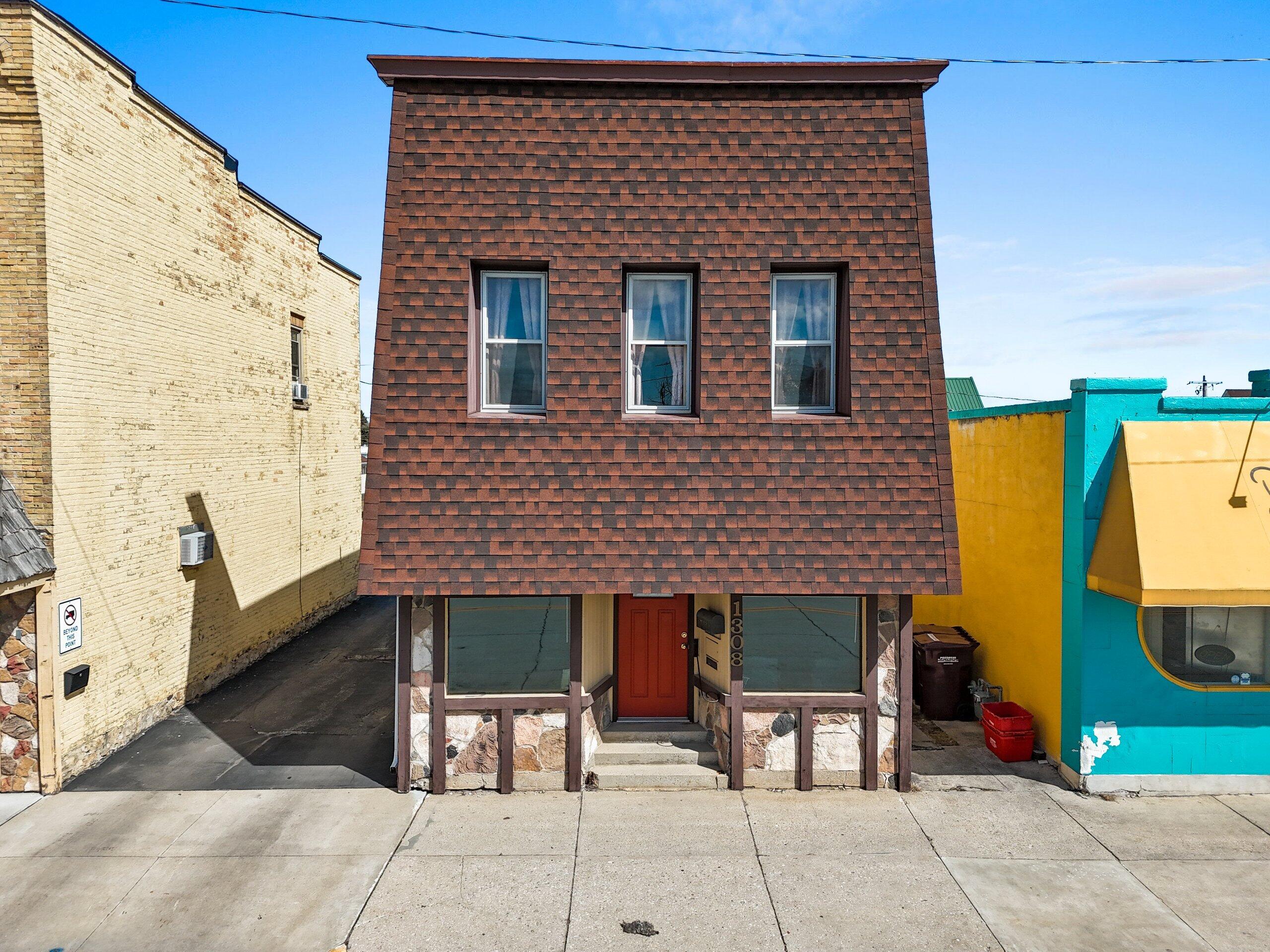 1308 Washington St Property Photo 1