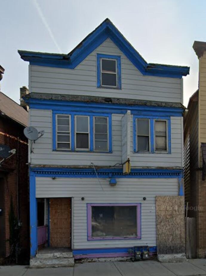 2824 N Teutonia Ave Property Photo 1
