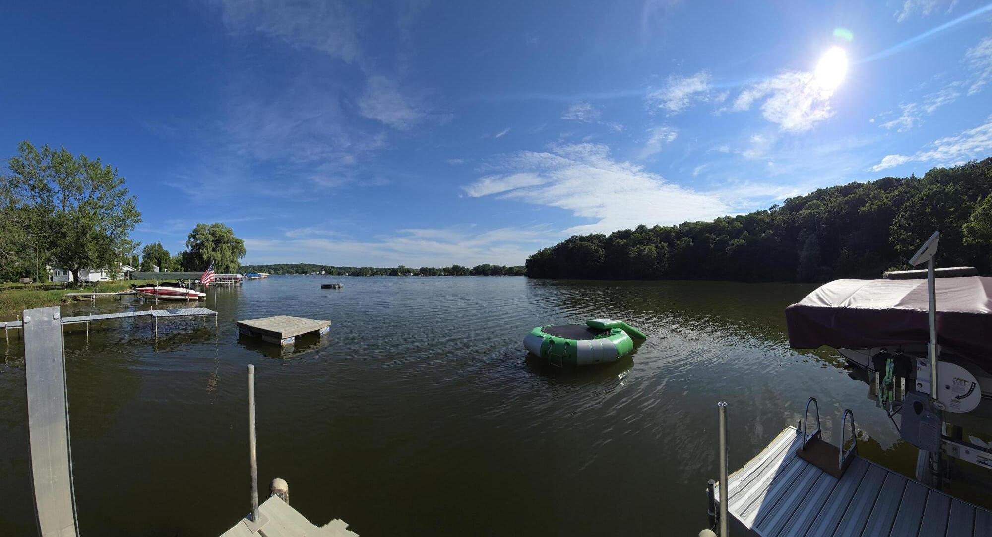 4823 Riverview Dr