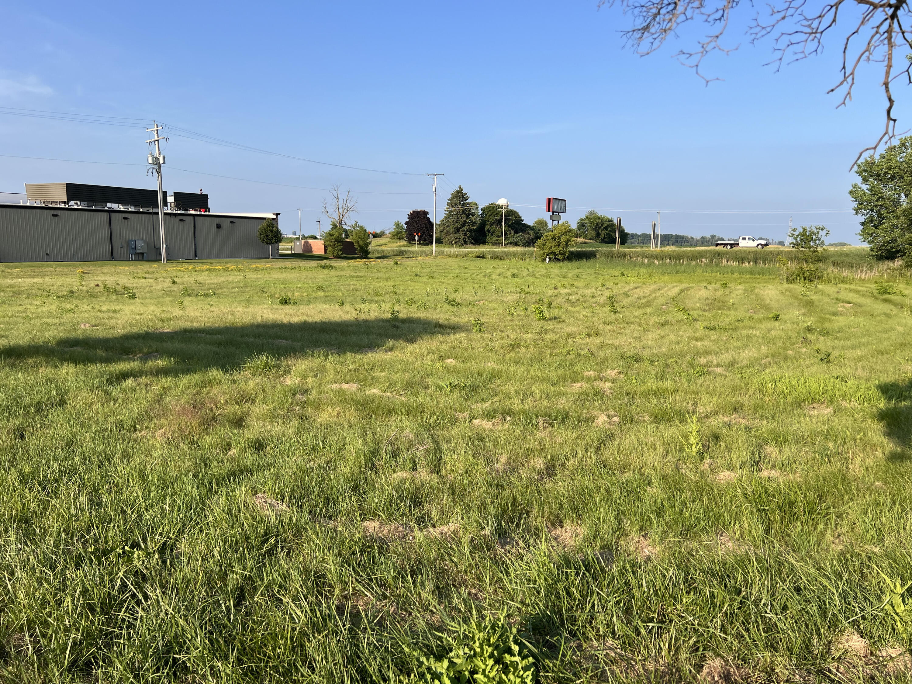 260 Highland Dr