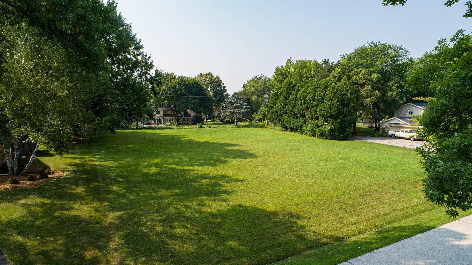 15305 Cascade Dr