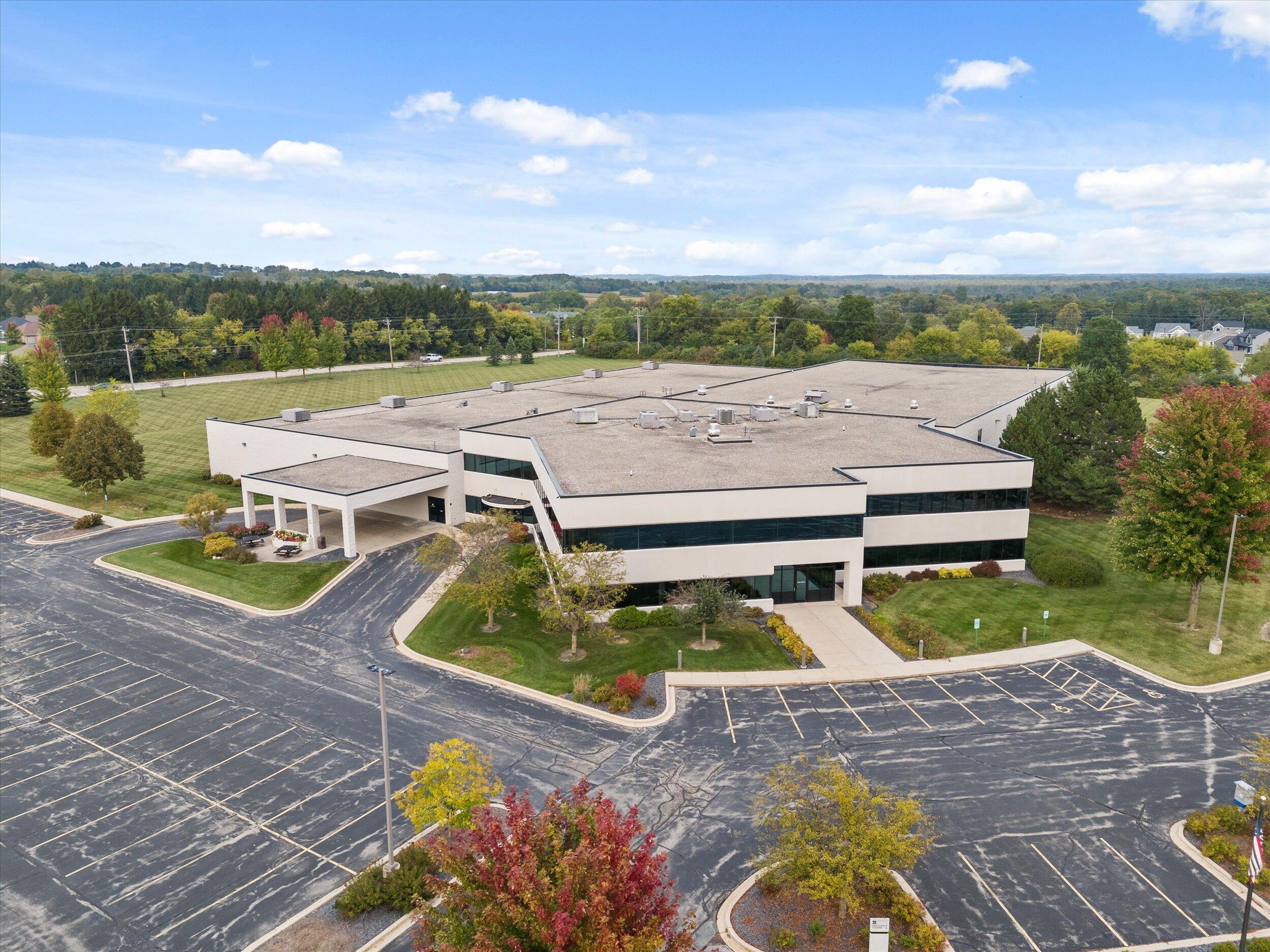 W209N17500 Industrial Dr