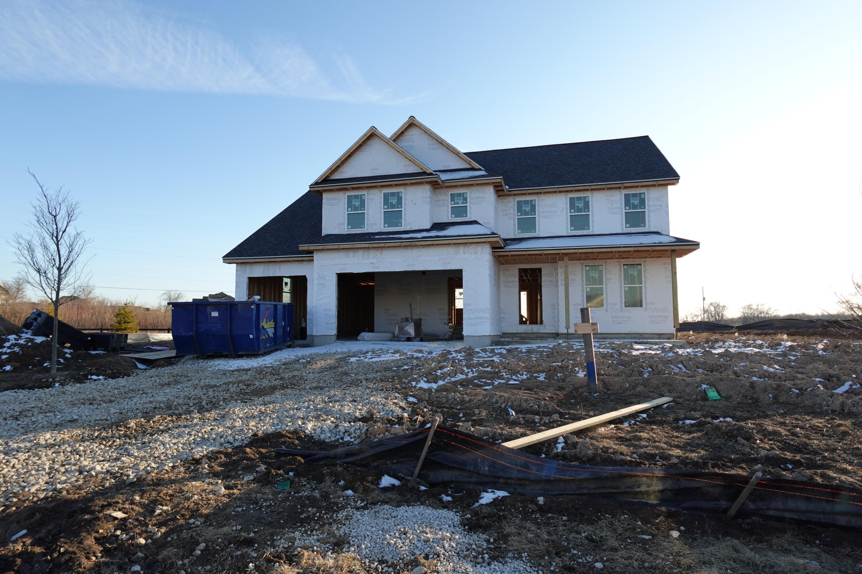 W129s8681 Muscovy Way Property Photo 1