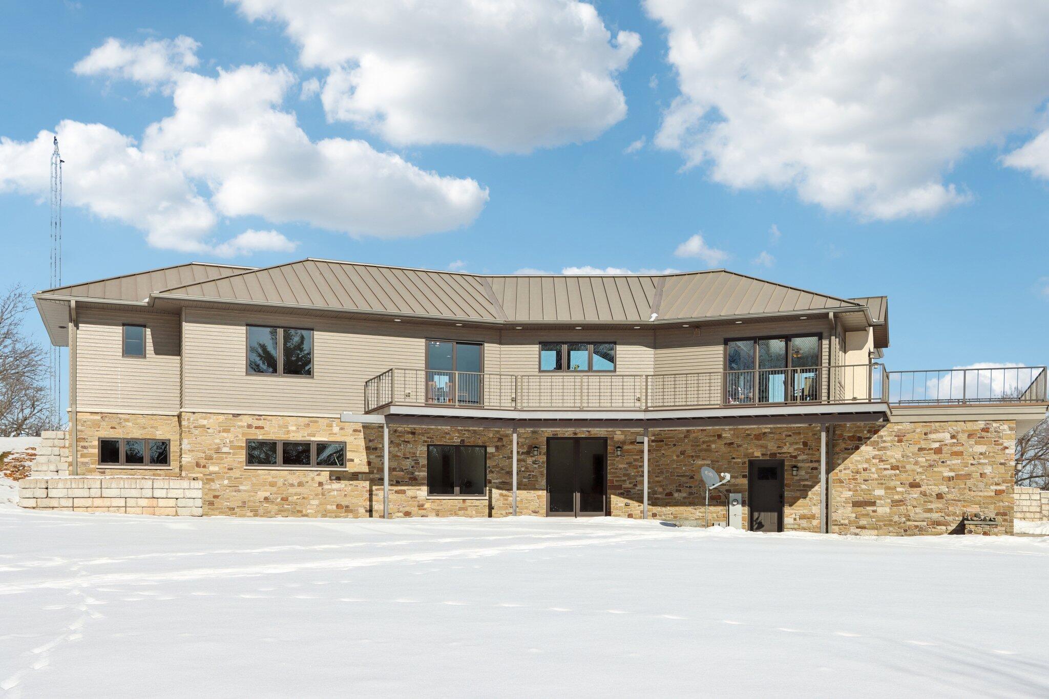 W9160 Deer Rd Property Photo 1