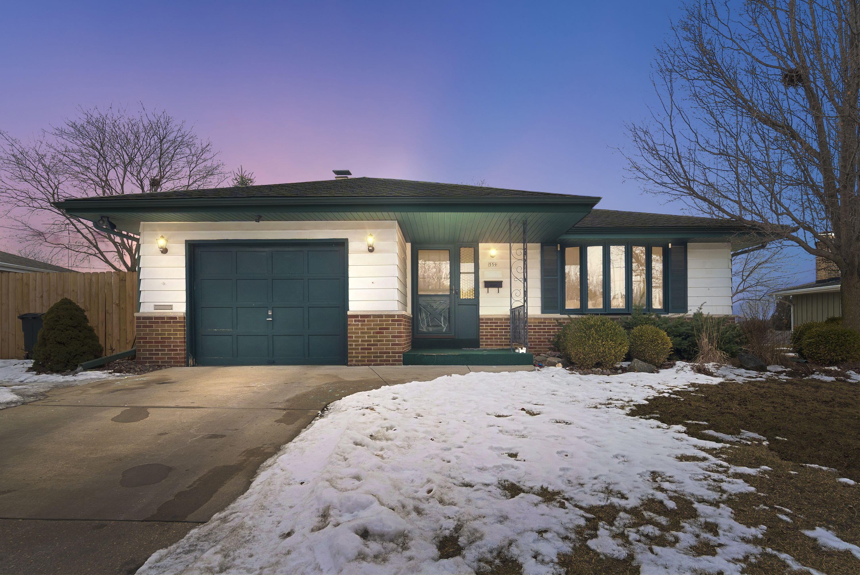 559 Orchard St Property Photo 1
